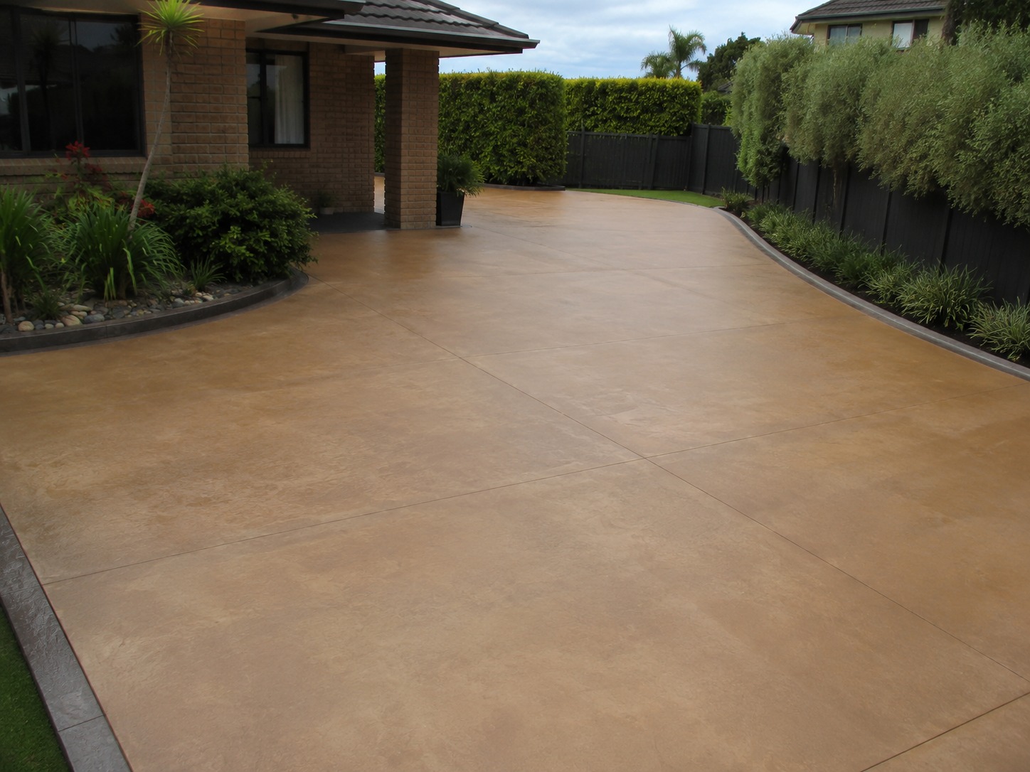Coloured concrete contractors Auckland